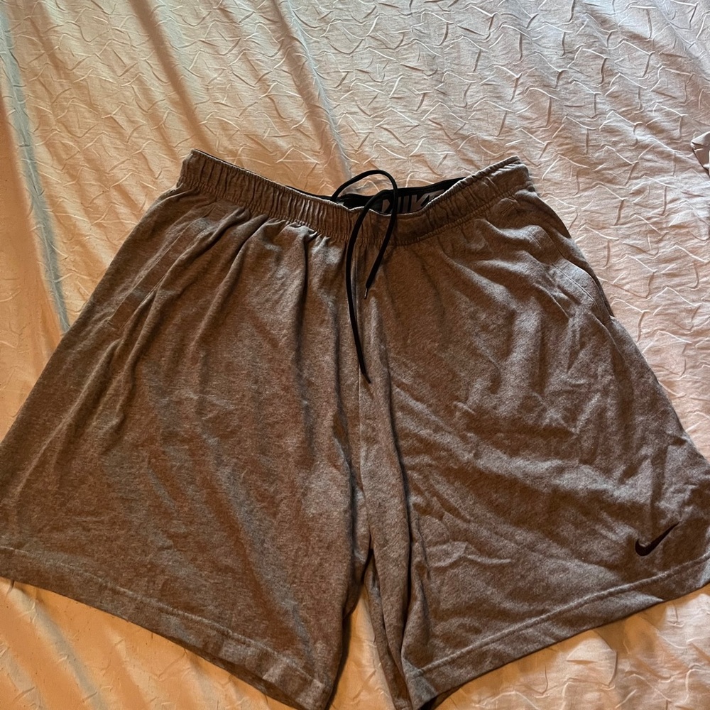 XXL nike shorts